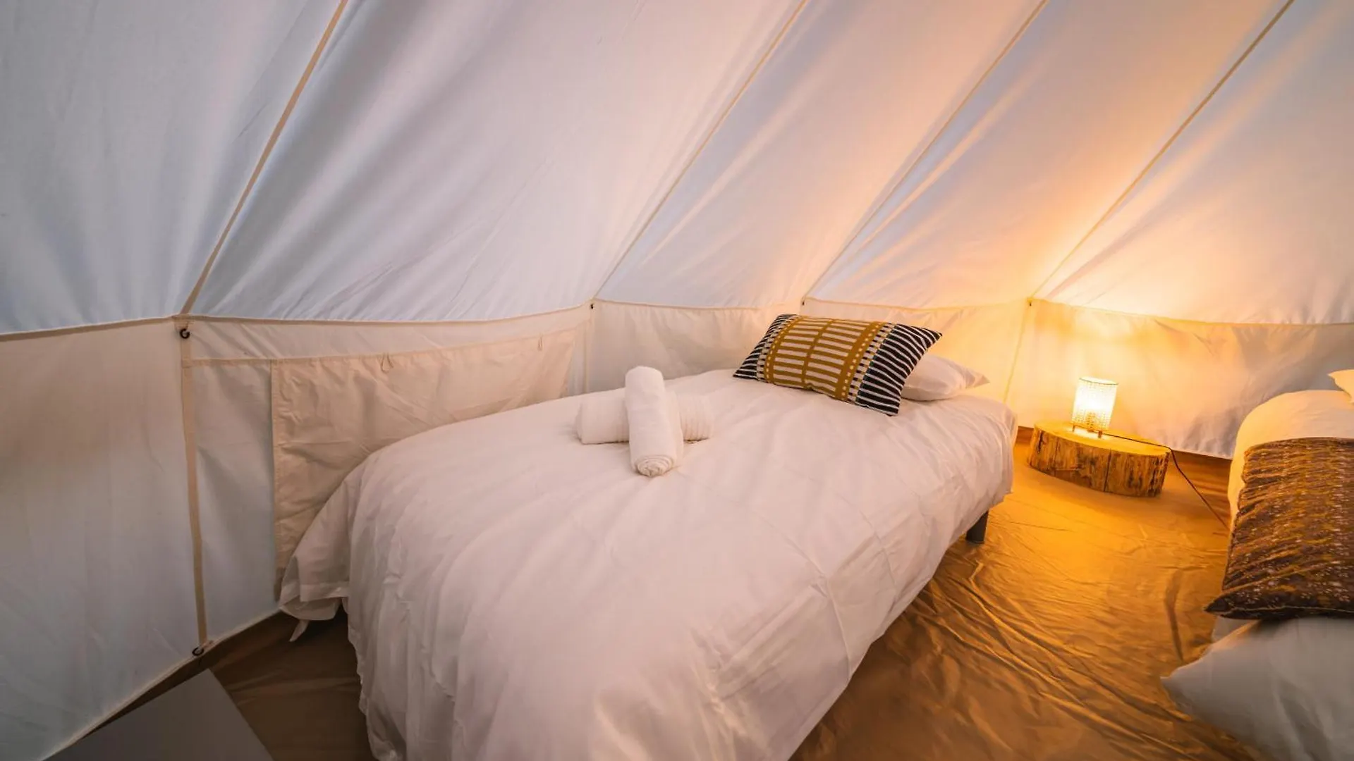 Tatil Evi Campement Au Reve - Genouilleux
