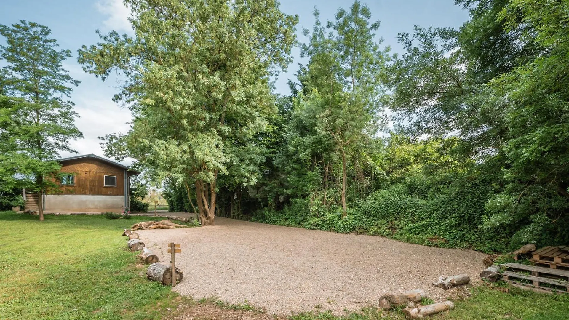 Campement Au Reve - Genouilleux Tatil Evi